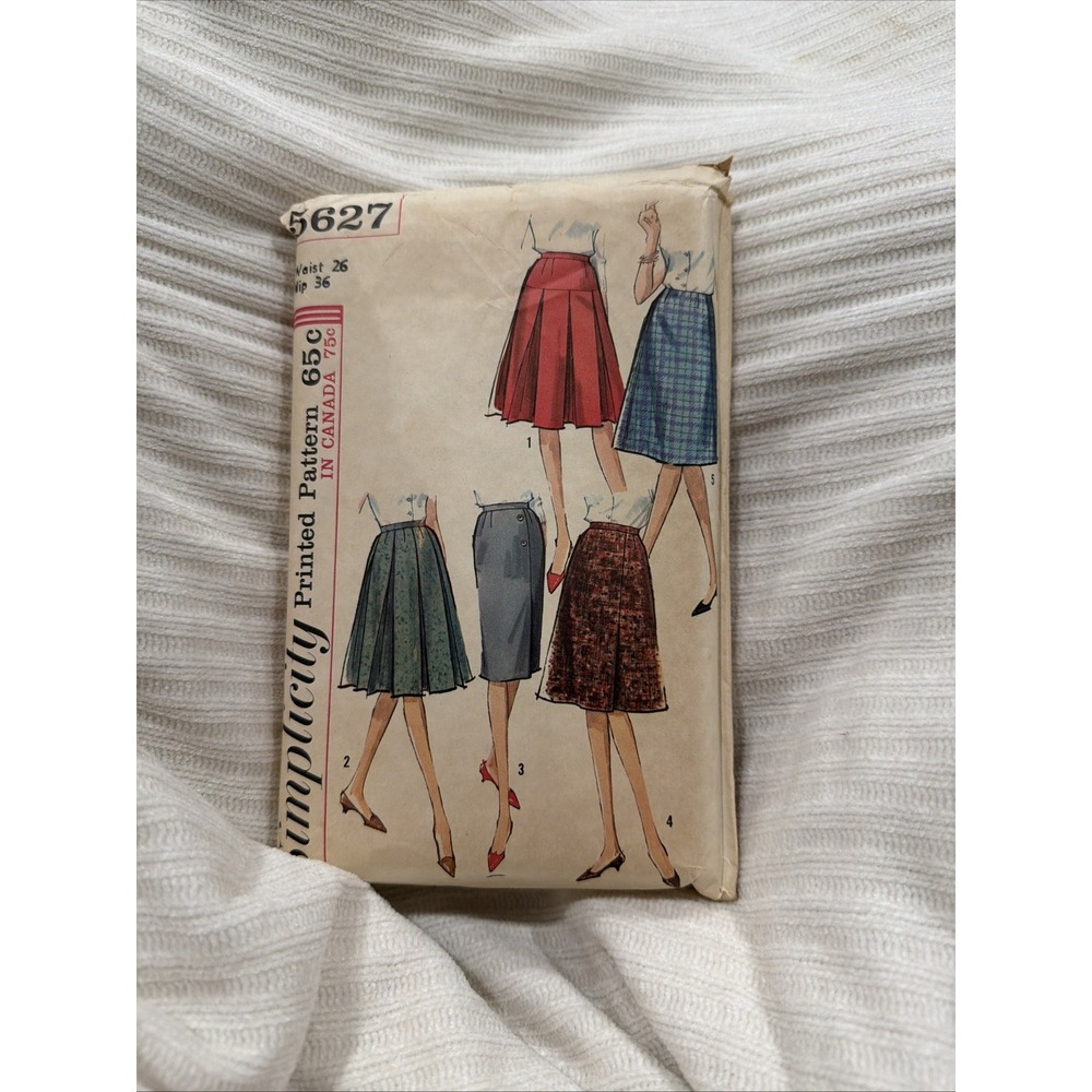 Vintage 1964 Simplicity Sewing Pattern 5627  5 Various Skirts W 26 Hips 36